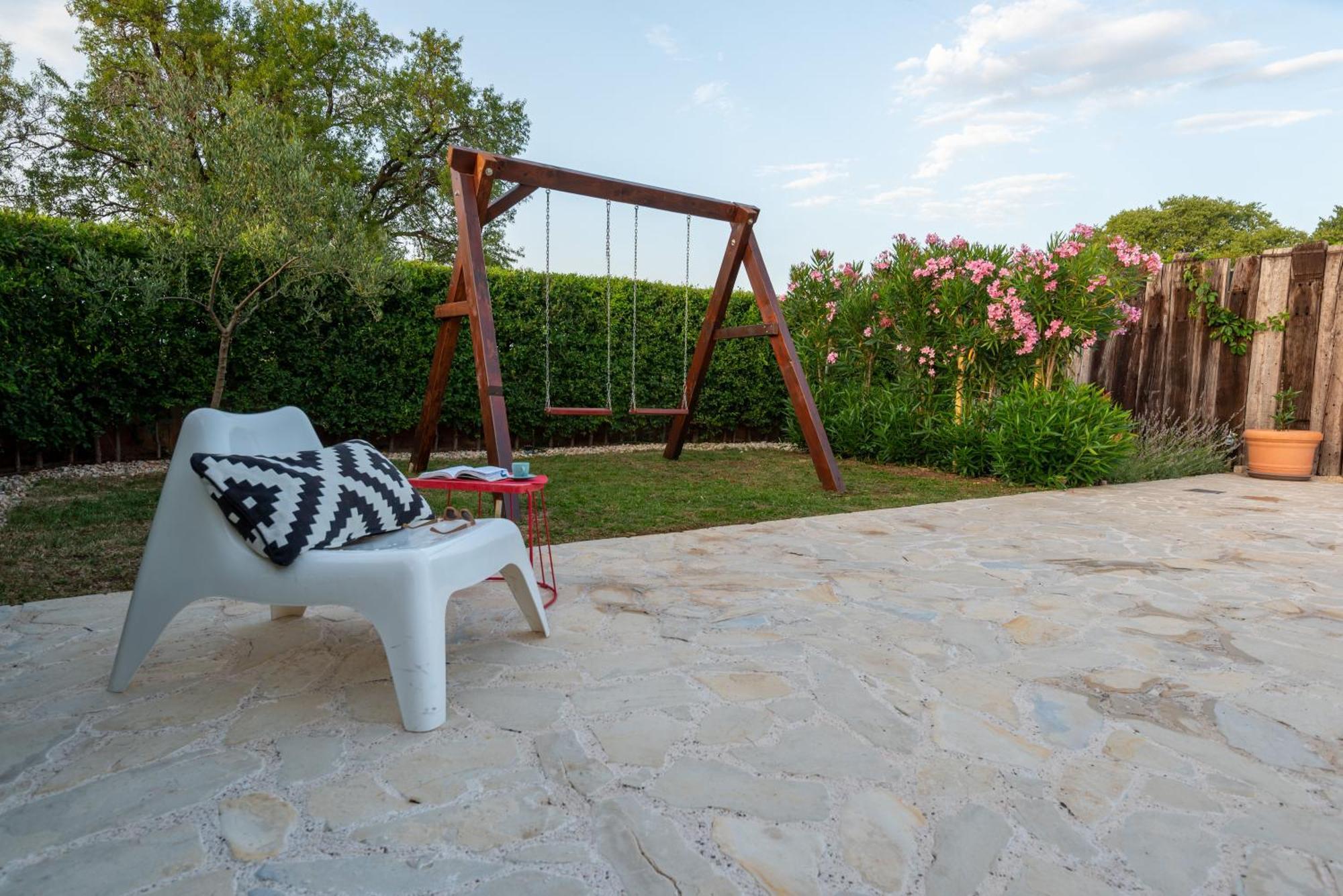 Cozy Country Home With Heated Outdoor Pool Sibenik Exterior photo